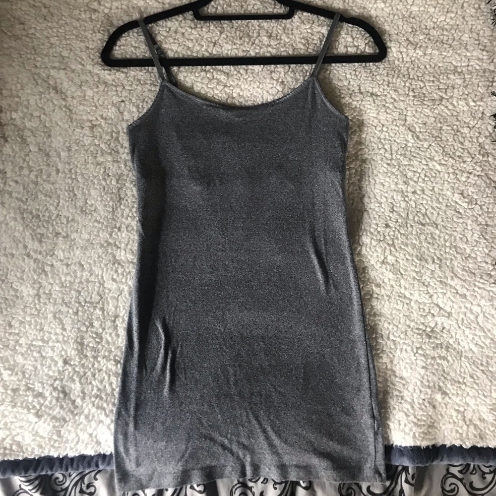 SO brand Perfect tunic cami in Grey